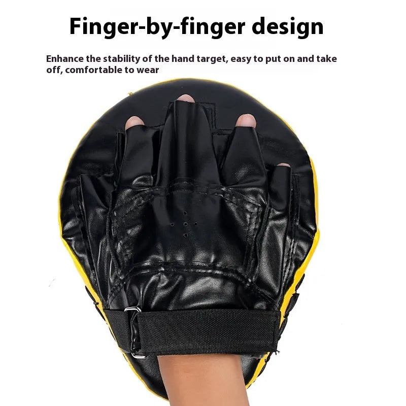 Curved boxing training mitts for Muay Thai and Sanda with multiple colour options