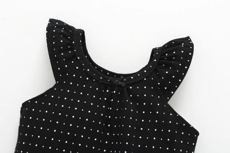 Summer sleeveless baby romper jumpsuit in simple style for newborn girls, available in multiple sizes