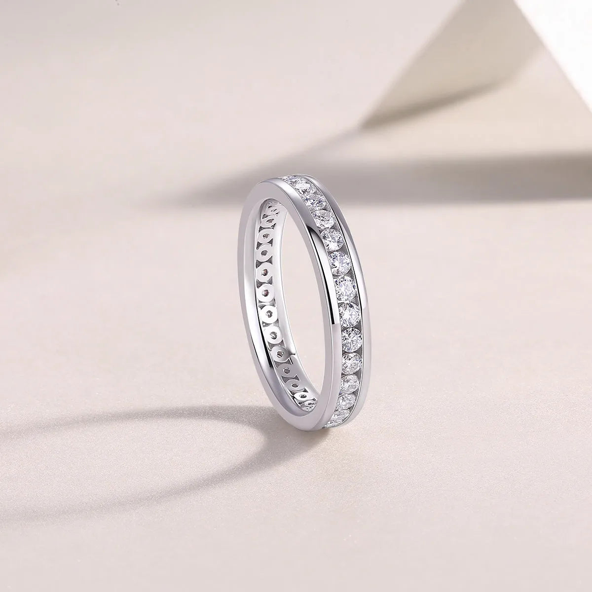 Moissanite star ring with S925 silver platinum-plated band, under 0.1 carat, size 6, showing star-cut stone in gift box