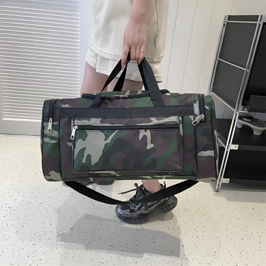 Camouflage colour large capacity waterproof luggage bag with polyester lining