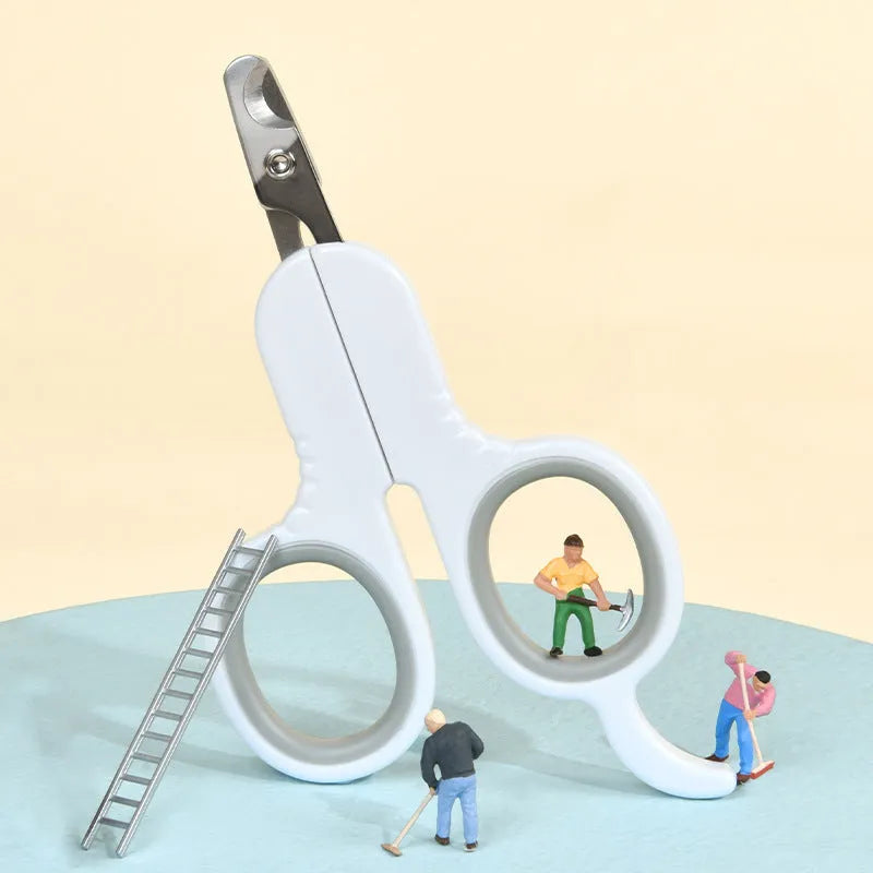 Professional pet nail clippers with curved tips for cats and small dogs