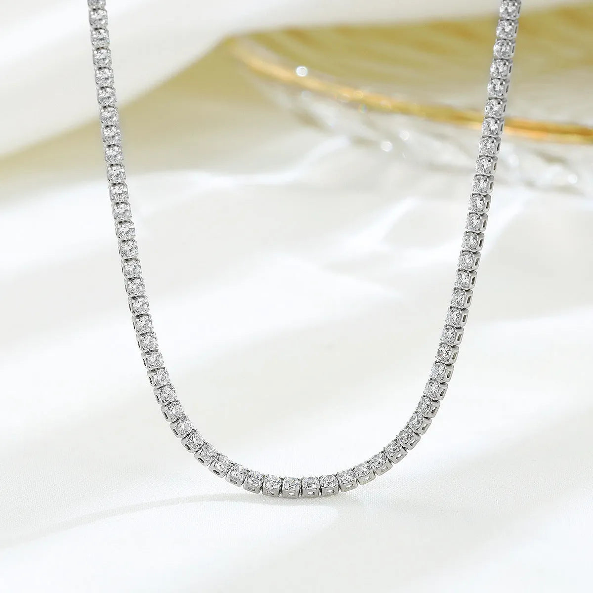 Women's sterling silver 925 necklace with round elements and diamond treatment