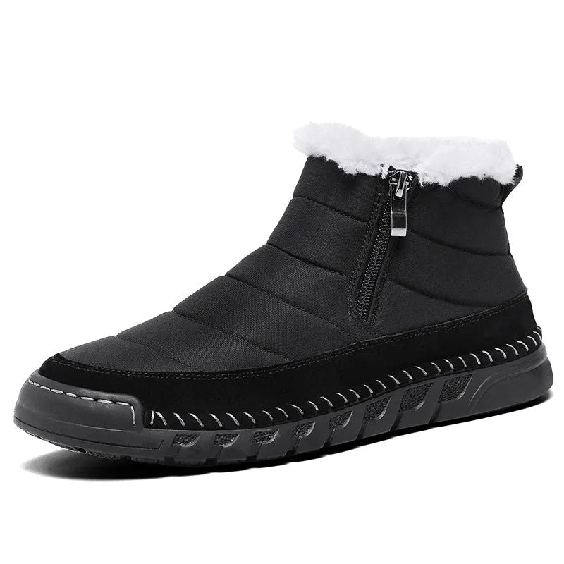 Men's plus size snow boots in black with artificial plush lining and non-slip rubber soles