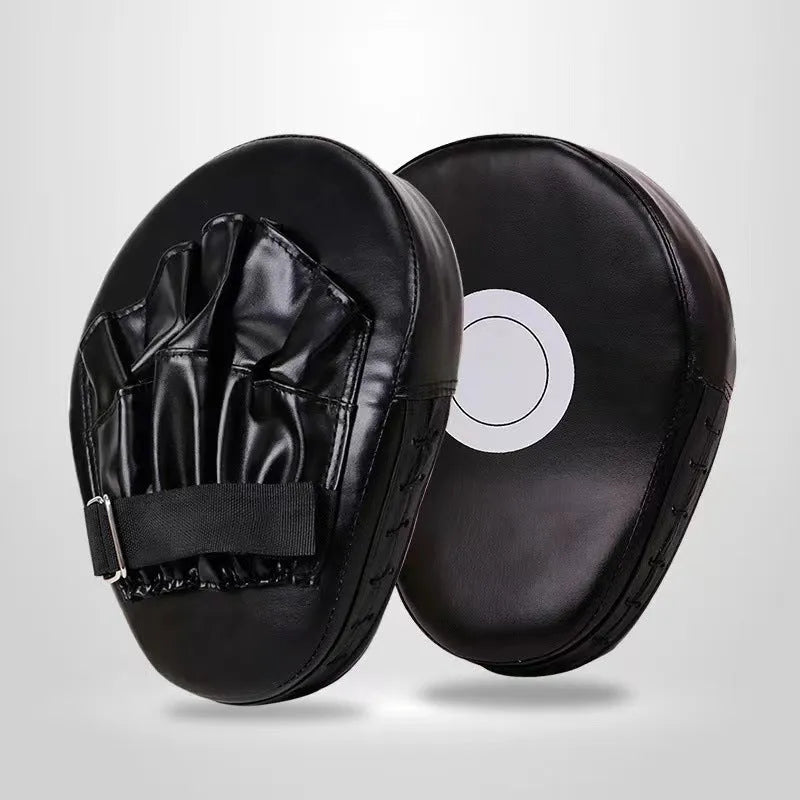 Curved boxing training mitts for Muay Thai and Sanda with multiple colour options