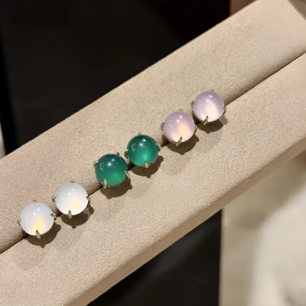 Round geometric chalcedony stud earrings with four-claw setting in Chinese National Fashion style