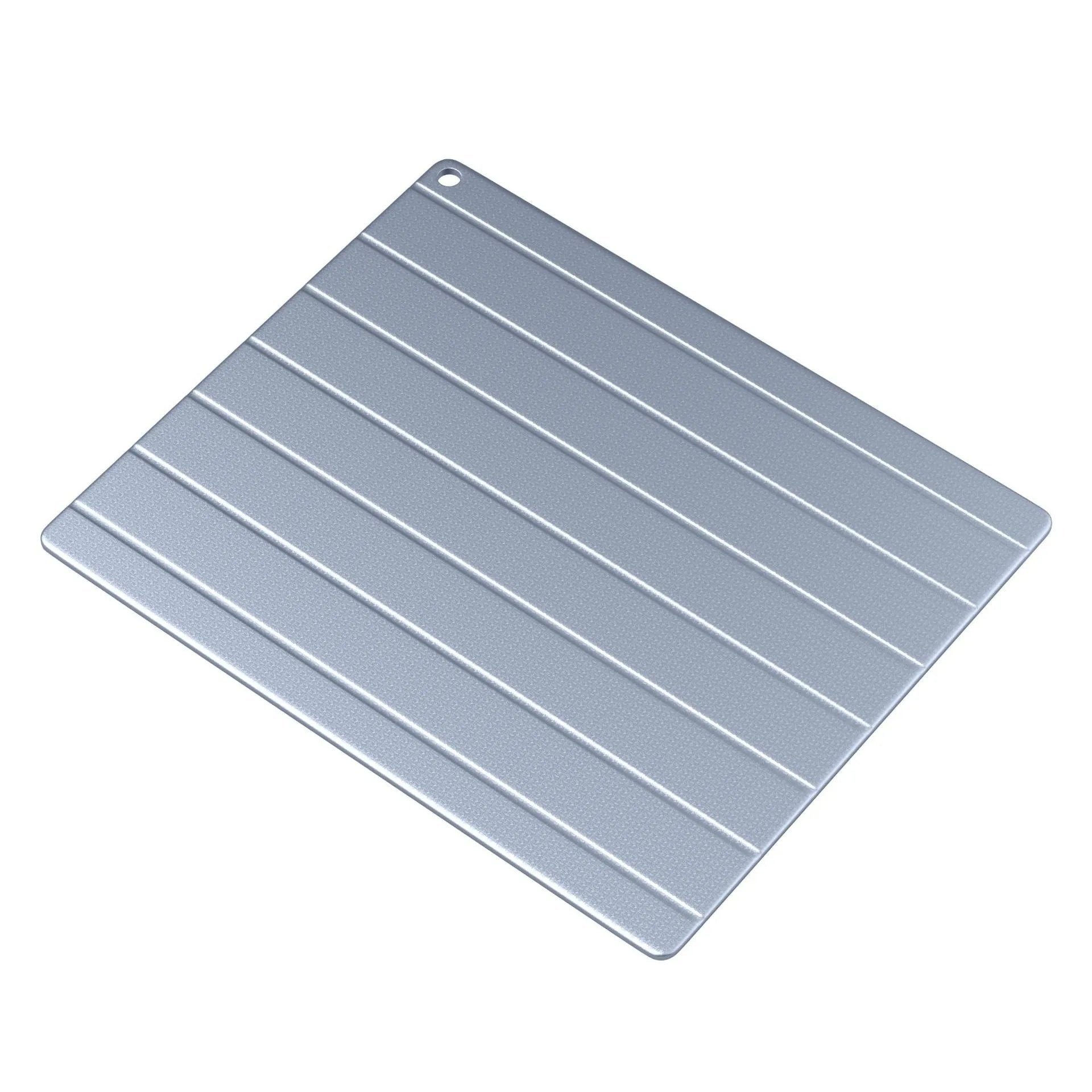 A modern aluminium defrosting plate with a separate USB cable for quick household food thawing.