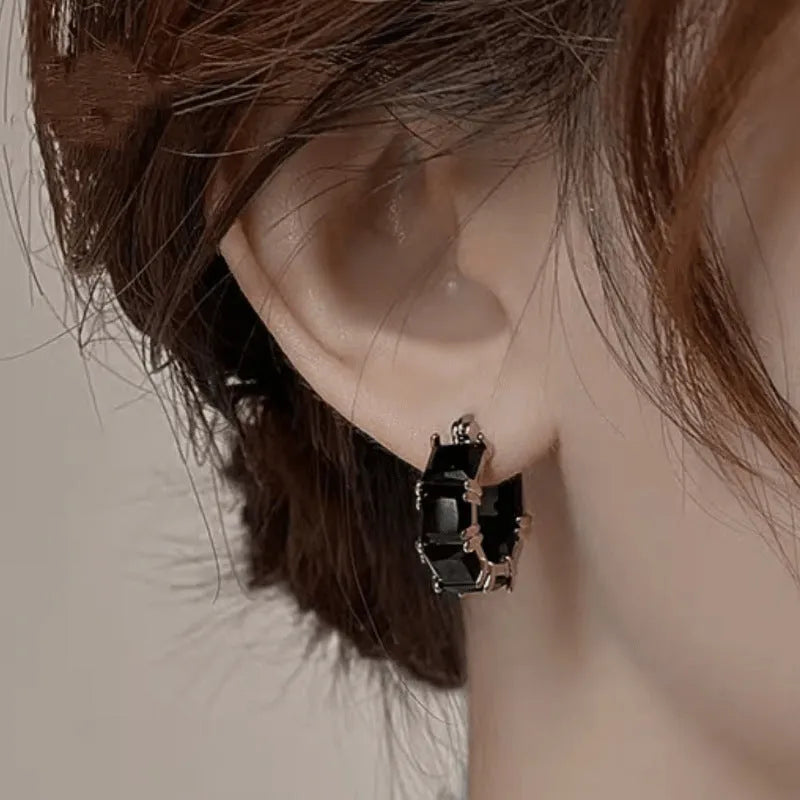 Geometric U-shaped women's earrings with round zircon elements in black, white or pink options