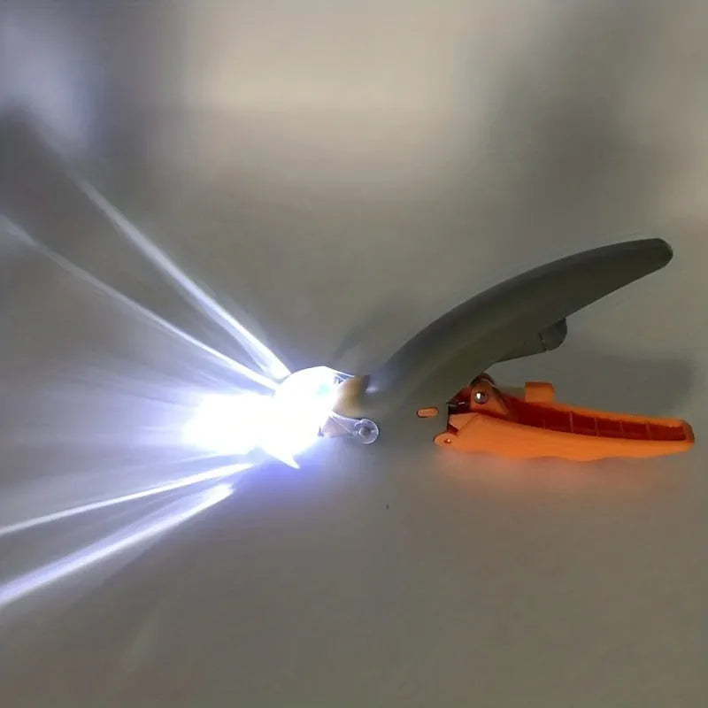 Yellow LED pet nail trimmer with magnifying glass and steel blades for cats and dogs