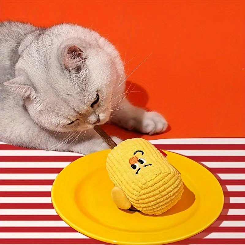 Corn cob shaped cat chew toy made from polio wood with catnip for dental cleaning