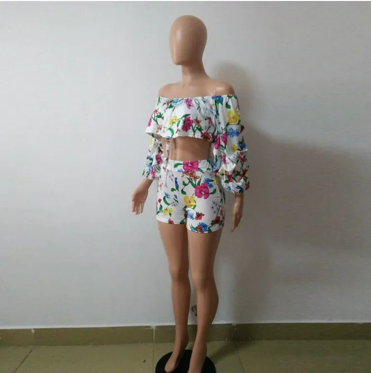 Women's multicolour two-piece pants suit with digital printing and pile sleeves