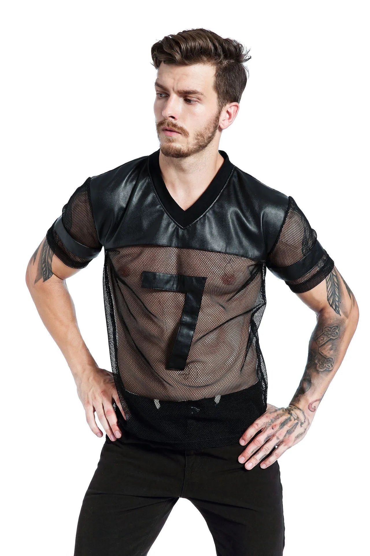 Men's black breathable mesh running T-shirt with V-neck stitching, casual sports top