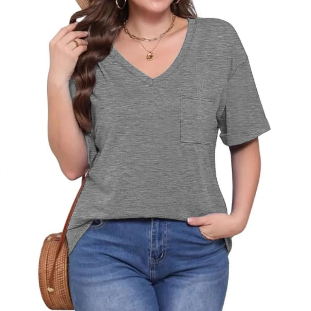 Grey loose V-neck short sleeve T-shirt with chest pocket in Japanese Korean casual style