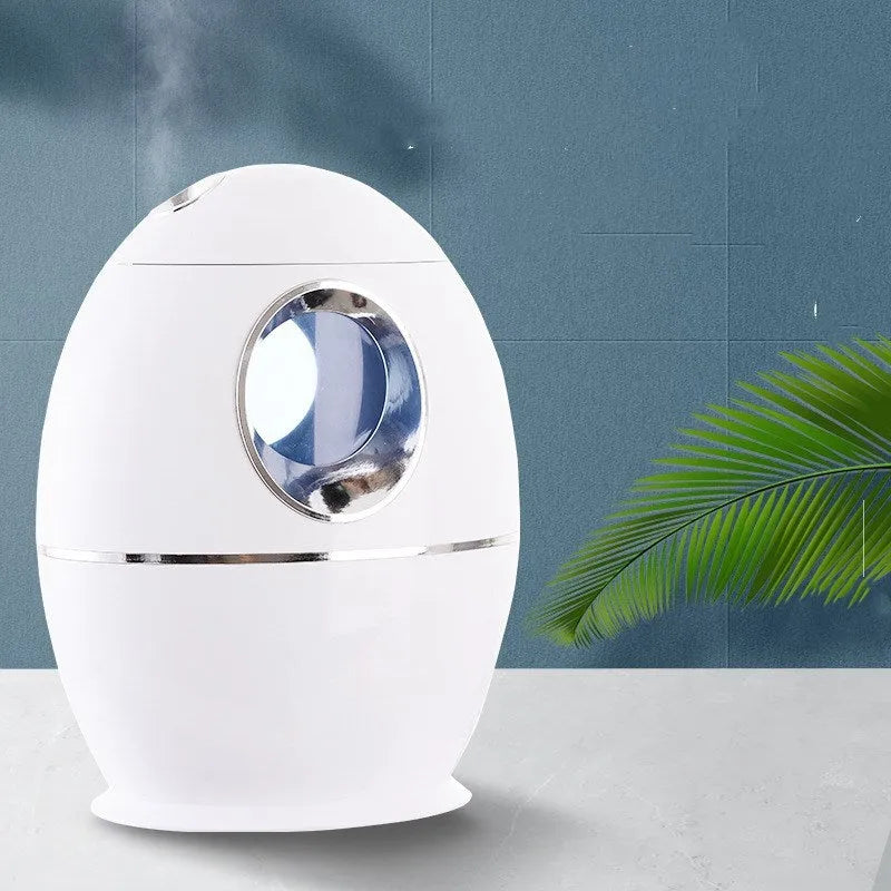 White columnar air disinfection humidifier with mechanical controls and USB port.