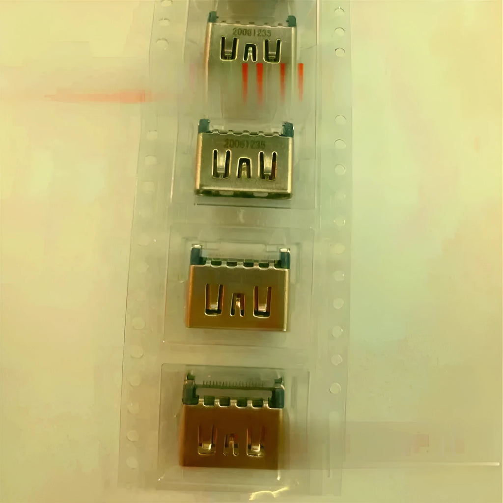 Silver HDMI host socket interface connector for gaming machine accessories
