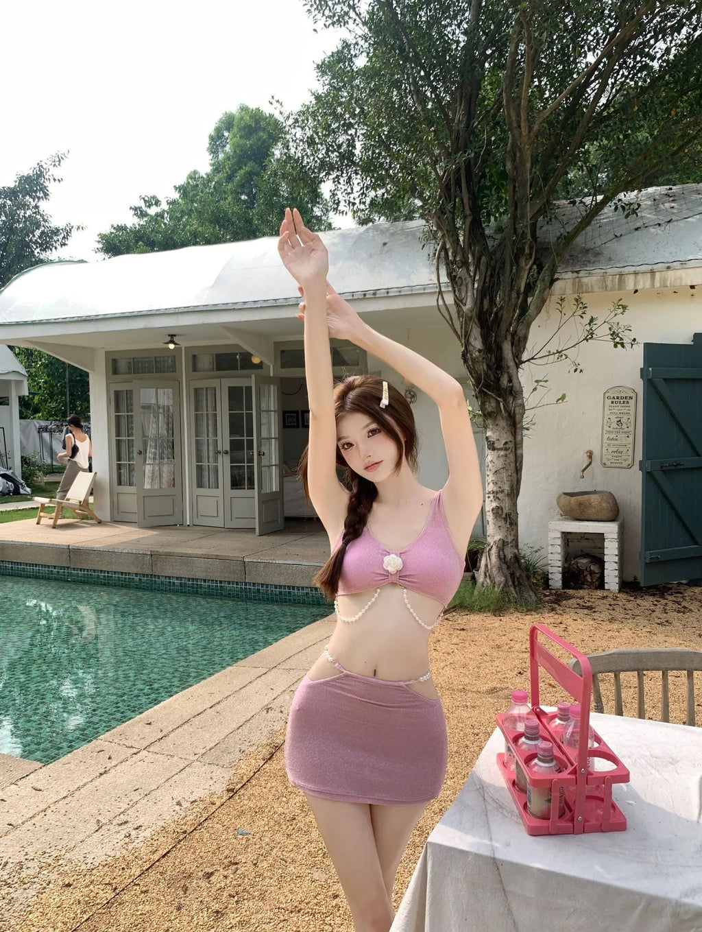 Women's pink and black three-piece polyester bikini swimsuit for swimming and hot springs