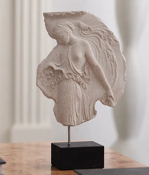 35cm tall wine goddess resin sculpture ornament in modern European style