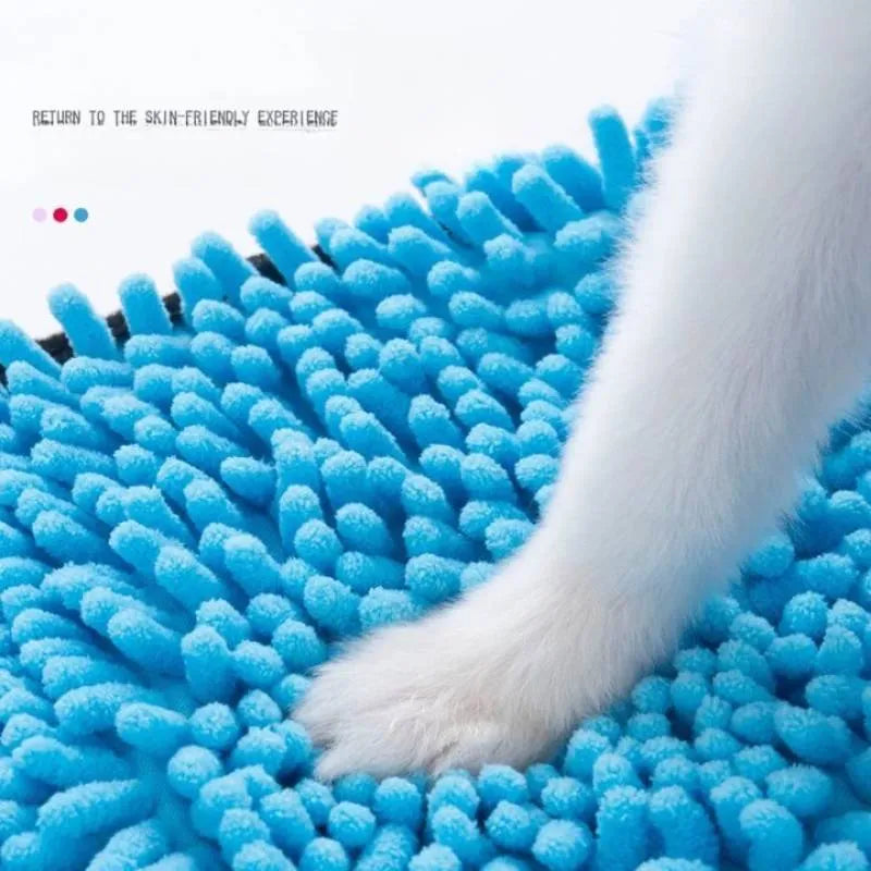 Blue pet bath robe towel with absorbent quick-dry fibre, shown at 62 cm by 23 cm size.