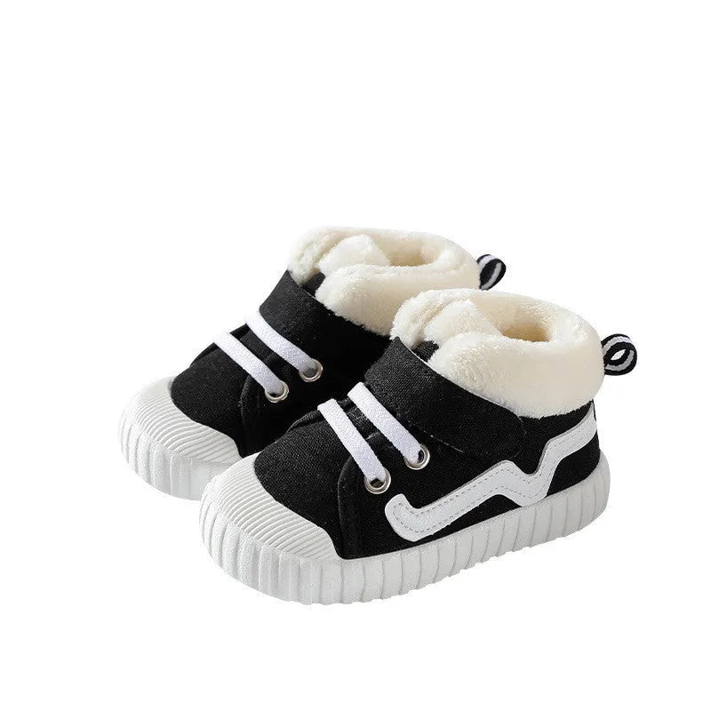 Cotton toddler winter shoes in red with non-slip sole