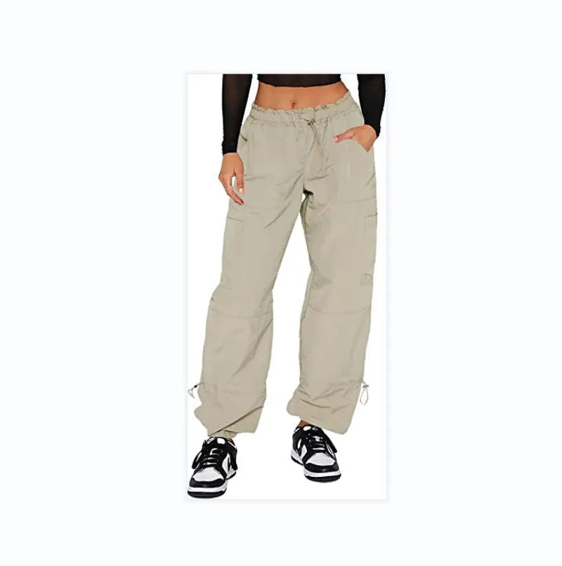 Men's straight-leg cargo casual trousers in grey with multiple pockets and a mid-waist design.