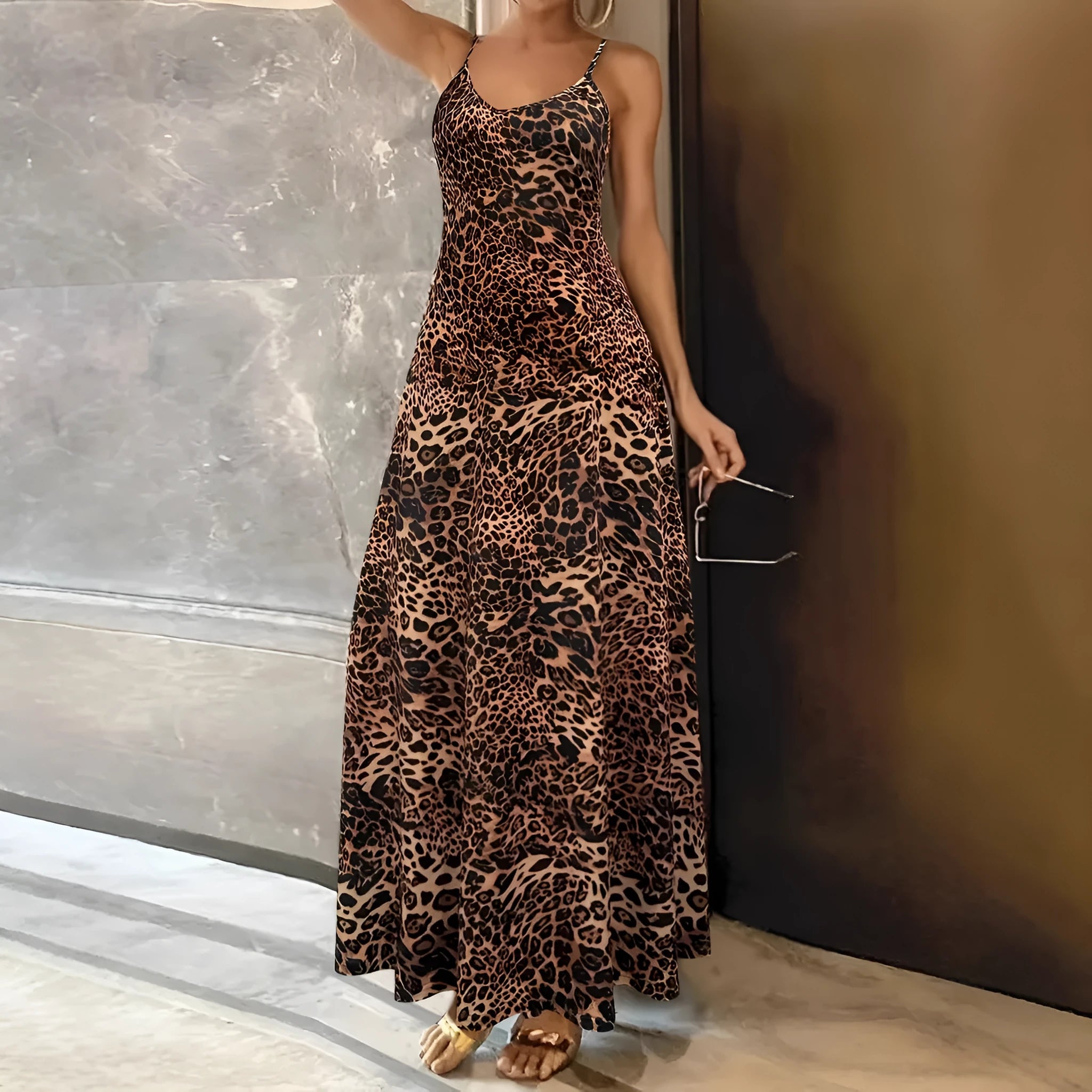 Dark brown leopard print milk silk dress with sleeveless shoulder strap design and round neck