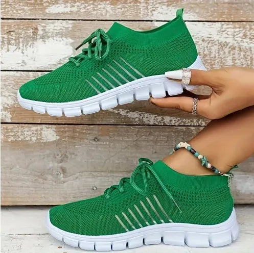 Women's breathable high-top lace-up casual sneakers in black with rubber sole and flat heel