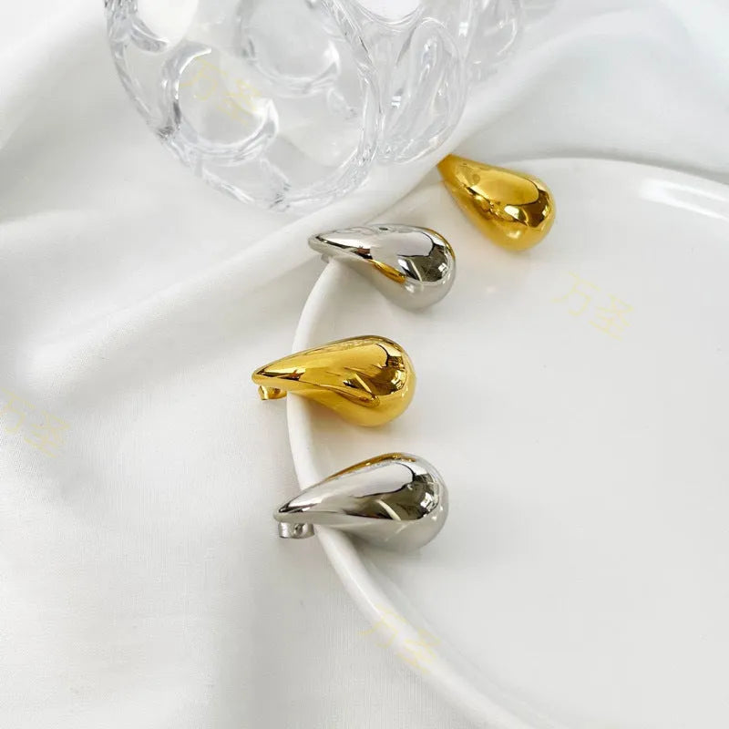 Gold copper earrings in retro geometric water drop shape size 4.3x2.4cm with 24K plating