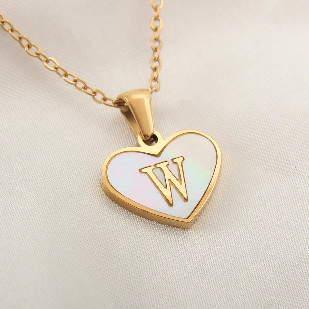 Gold-plated heart-shaped necklace with white shell pendant and personalised initial letter on 45+5cm chain