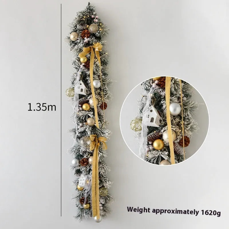 Large 135cm European style rattan leaf Christmas wall hanging decoration with gold red flowers and pine needles