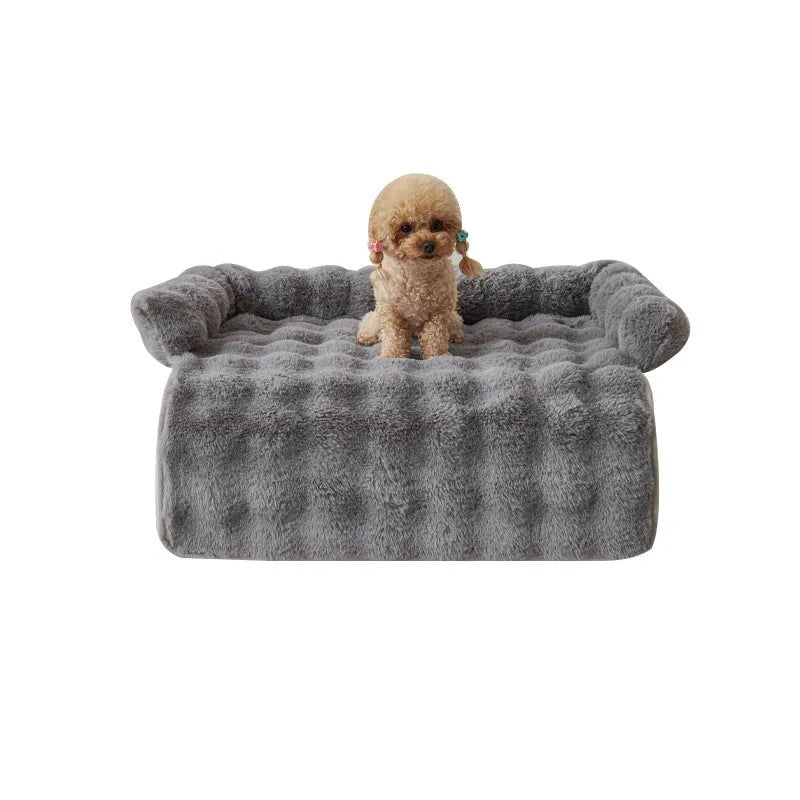 Beige plush thermal non-slip dog mat 75x75cm for winter indoor use