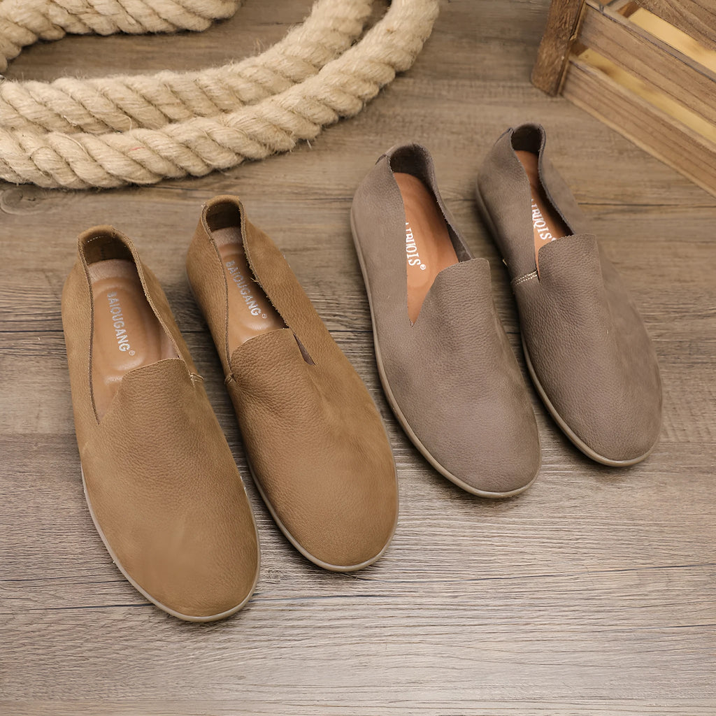 Men's handmade casual shoes in khaki with low-top wedge design and rubber soles