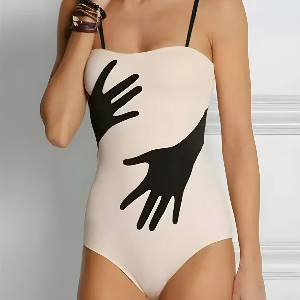 Women's one-piece bikini swimsuit with gauze skirt option in polyester fibre