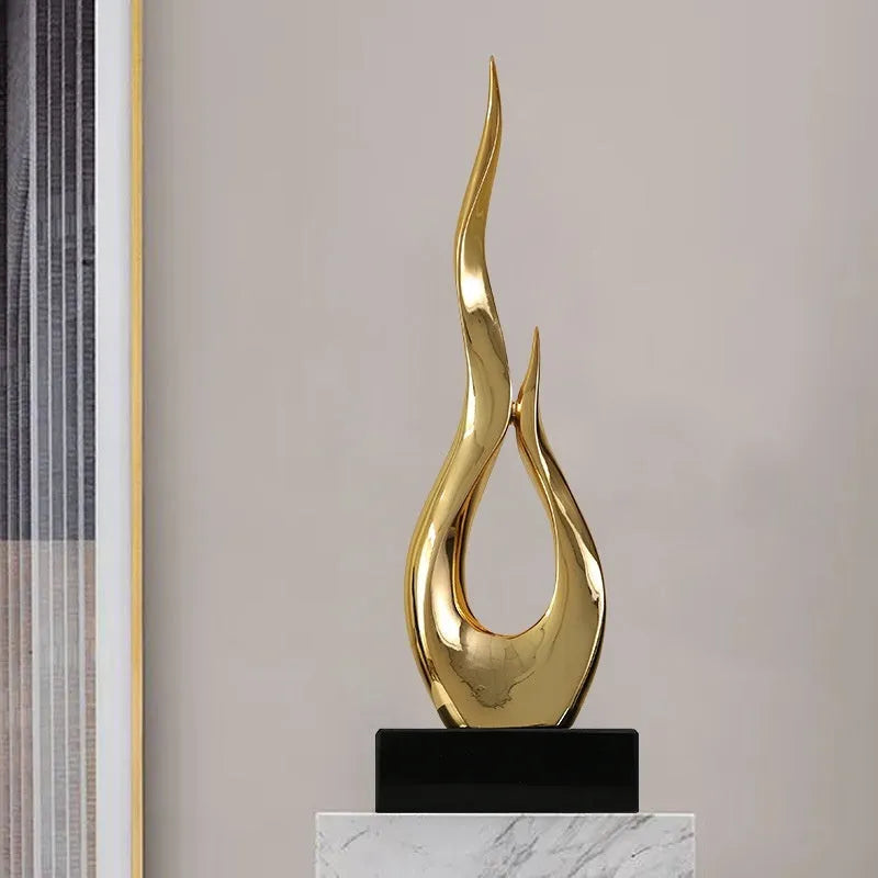 Plastic resin high-rise festival decoration in bright gold colour with modern minimalist design