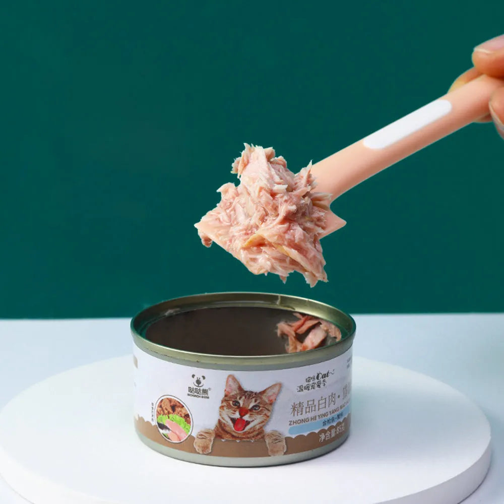 TPR pet feeding spoon with long handle for canned cat and dog food in green colour