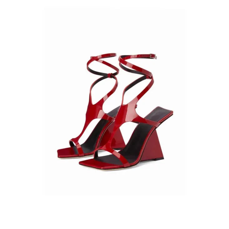 Women's black high heel sandals with 9.5cm rubber heels and square toe design