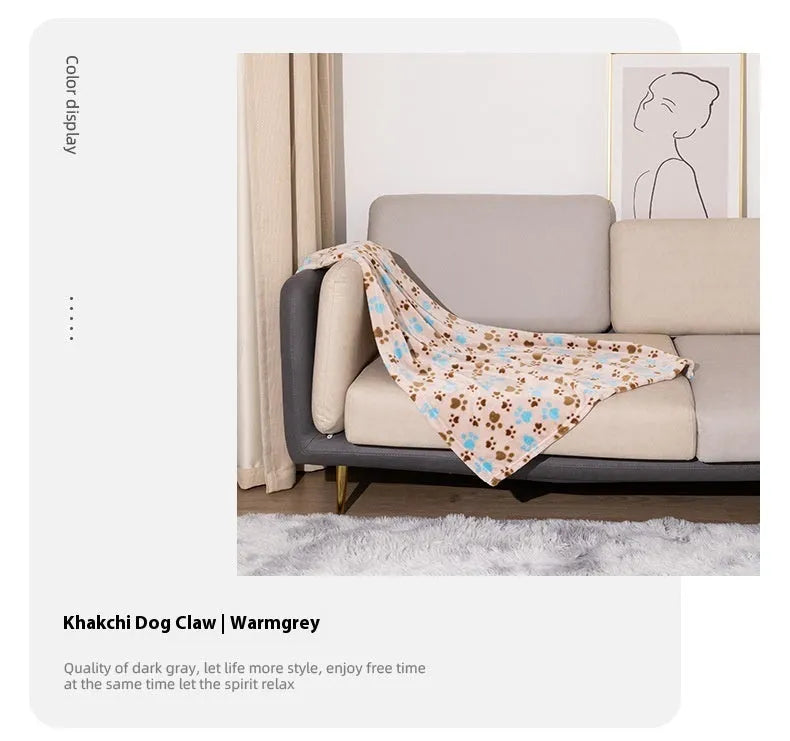 Polyester pet blanket with cartoon dog pattern in blue dog or dog's paw designs