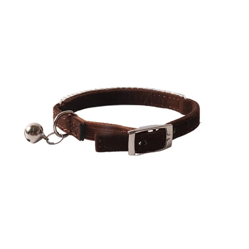 Flannel elastic buckle pet collar in multiple colours showing adjustable 28cm length
