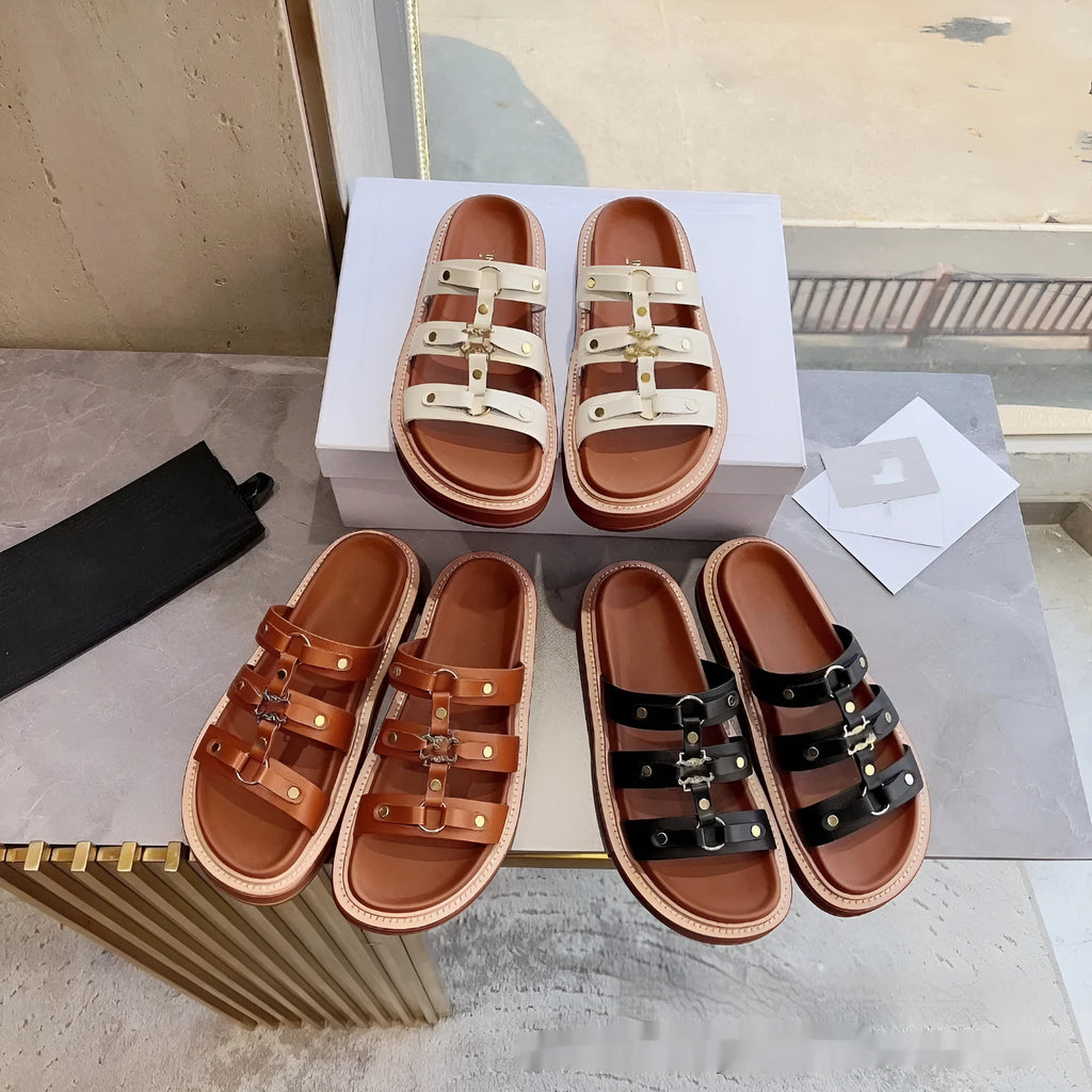 Women's retro Roman sandal slippers in patent leather with cross-strap design