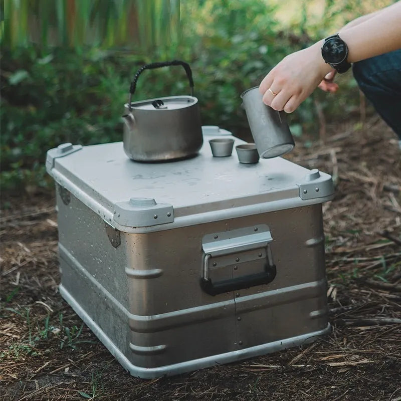 Field Green aluminium alloy outdoor storage box for camping and vehicle-mounted gear, size 58x38x28 cm