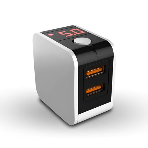 5V2.4A dual USB fast travel charger with digital display showing charging status
