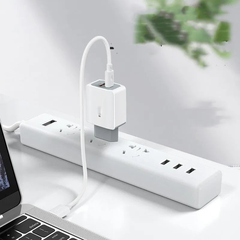 White European standard phone fast charger set with 42x23x85mm dimensions