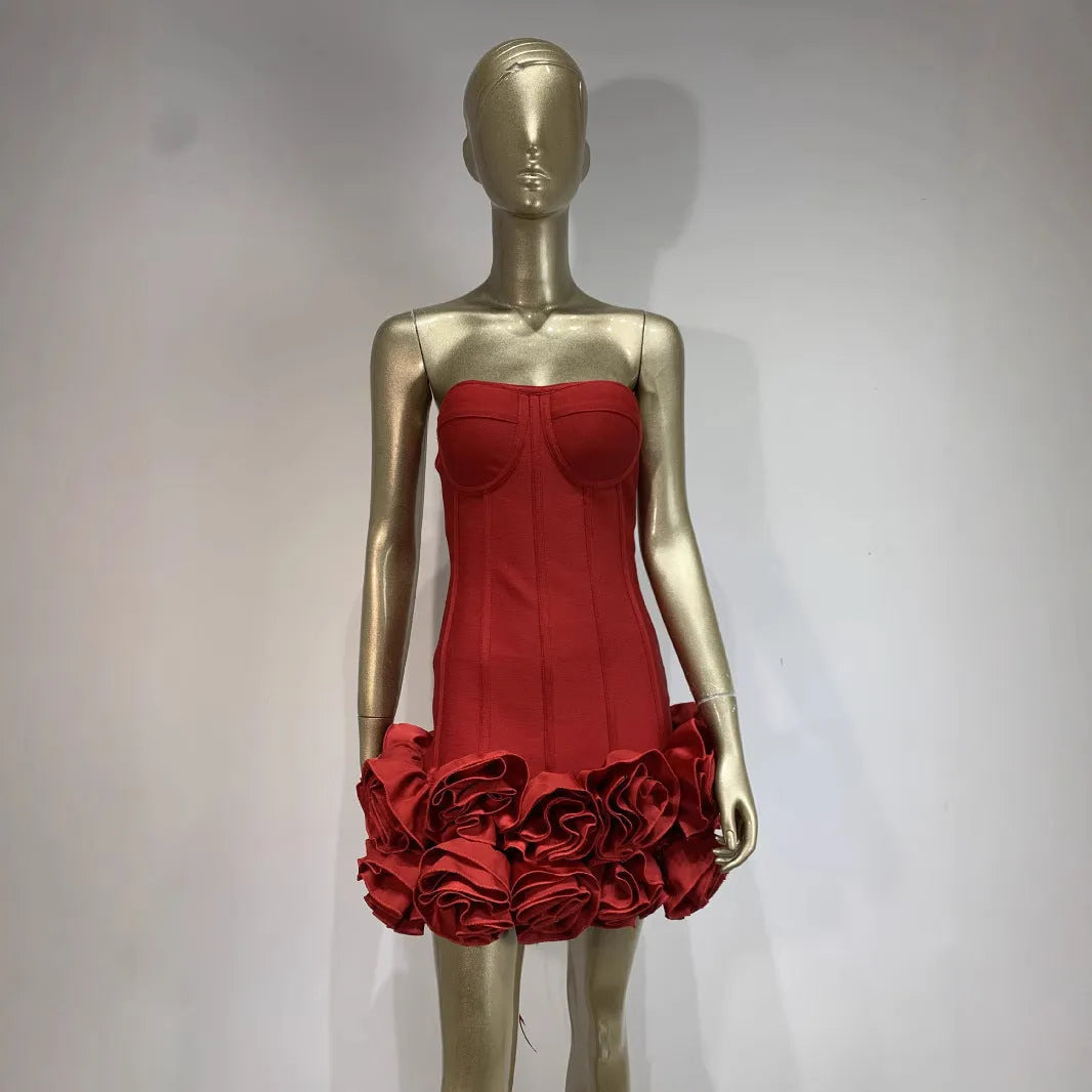 Women's urban style dress in polyester fabric with mid waist design
