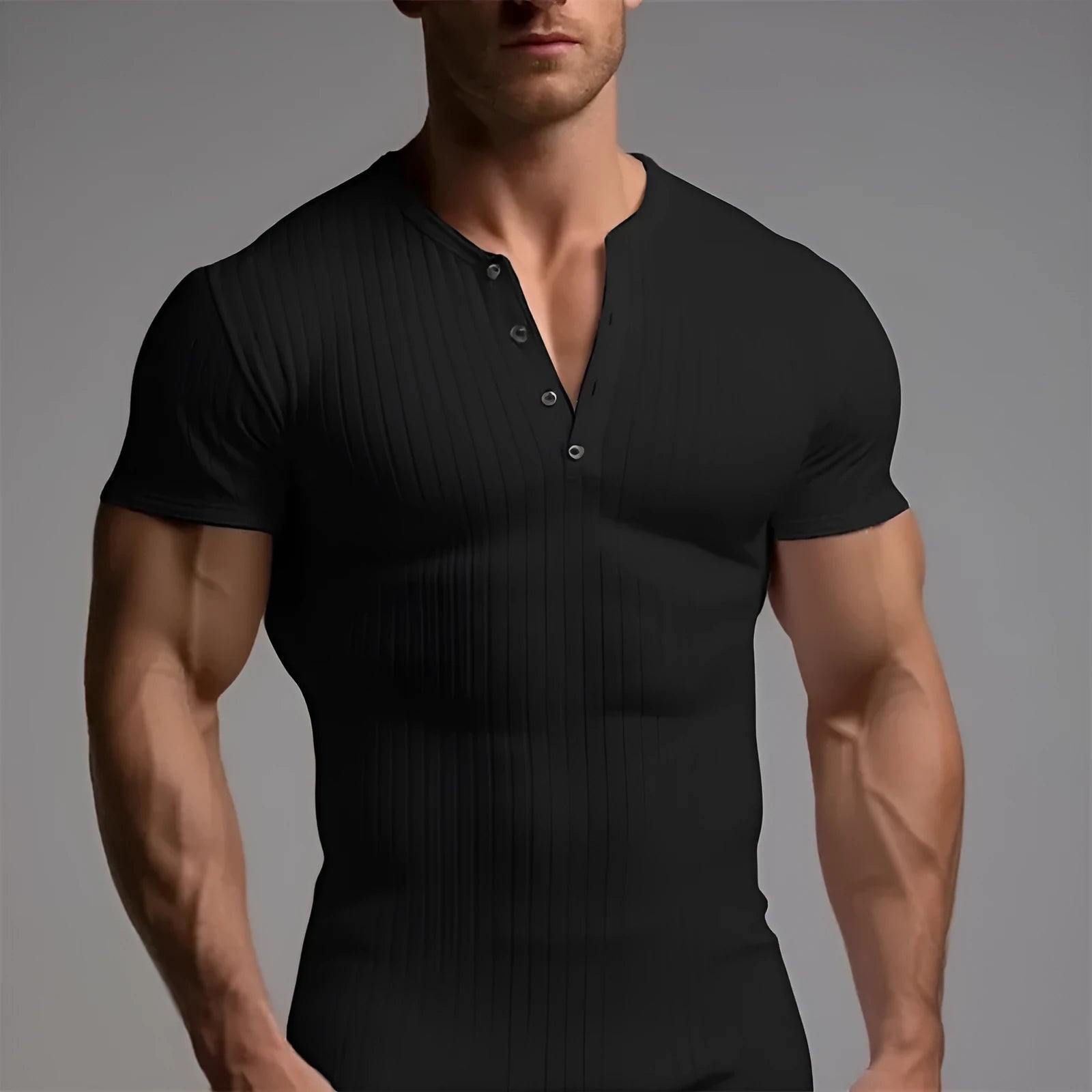 Men's slim-fitting muscle sports t-shirt in polyester available in five solid colours