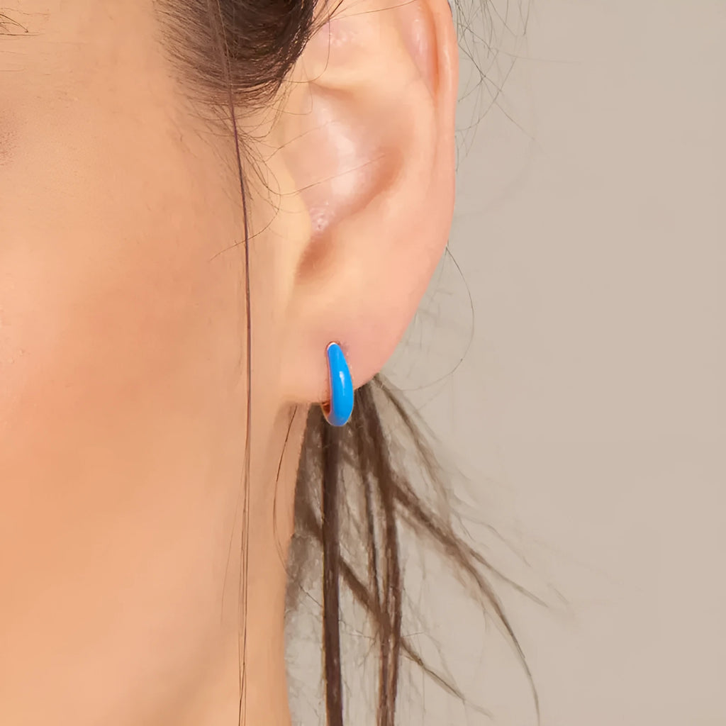 Curved oval earrings with dripping oil colour finish in geometric U-shape design