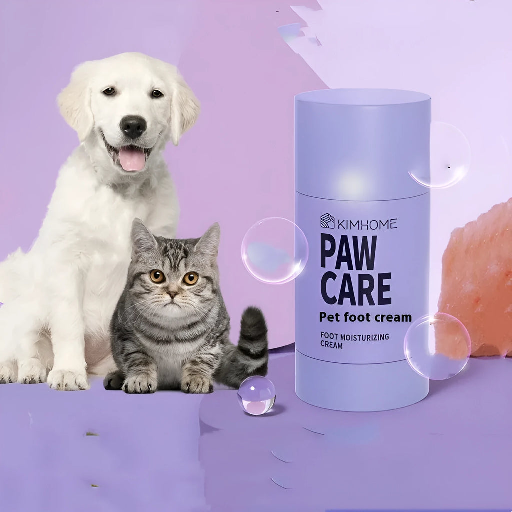 40g tub of pet foot moisturising cream with Brazil palm wax for cat and dog paw care.