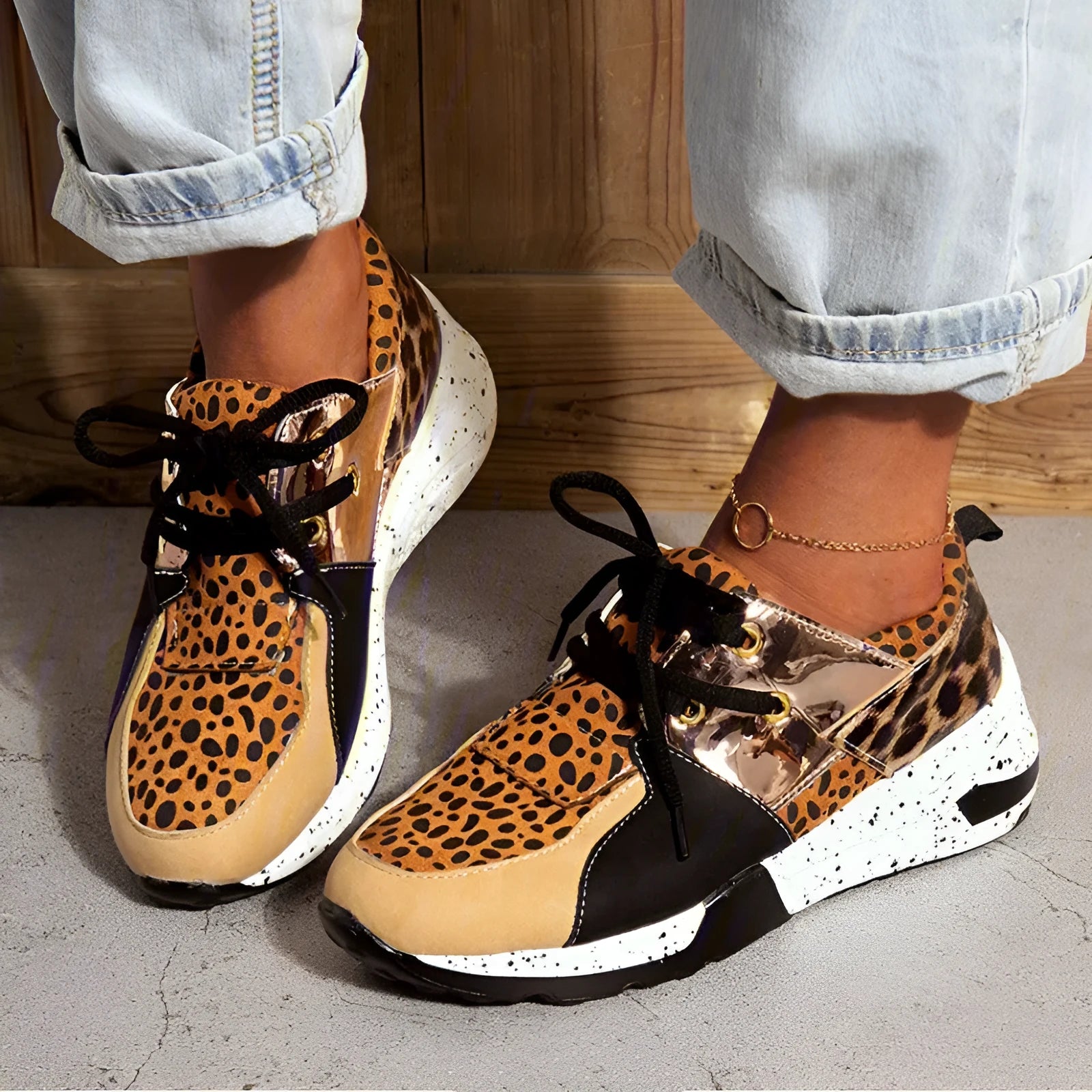 Women's casual sneakers with suede upper and wedge heel in various colour options
