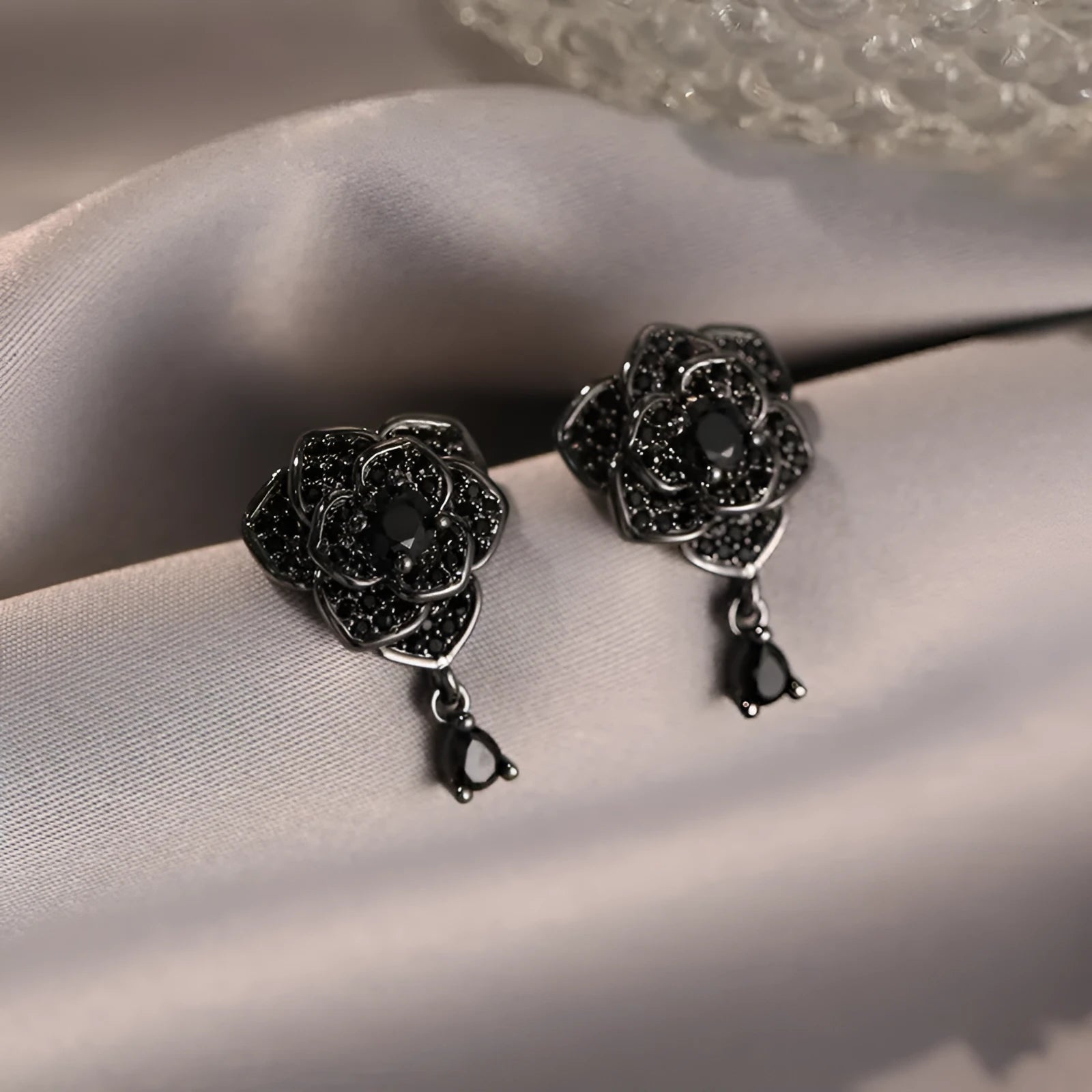 Black rose zircon flower ear studs with gold electroplating for pierced ears