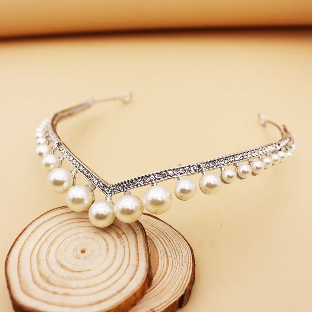 Silver alloy wedding crown with pearl decoration, 13 cm diameter, 3 cm height