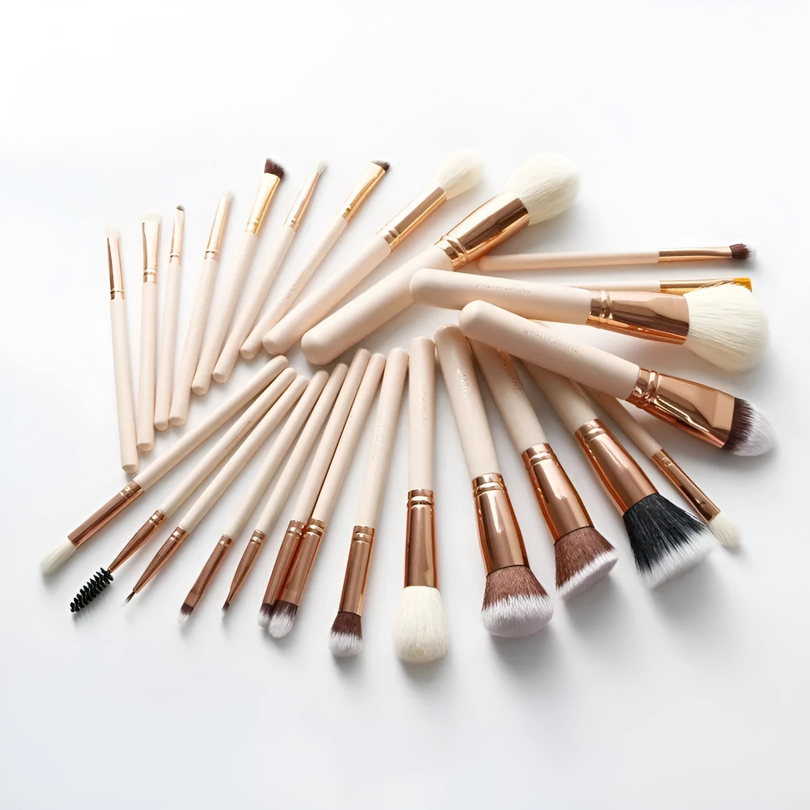 26 pink makeup brushes with wooden handles and wool heads, presented with a PU storage bag.