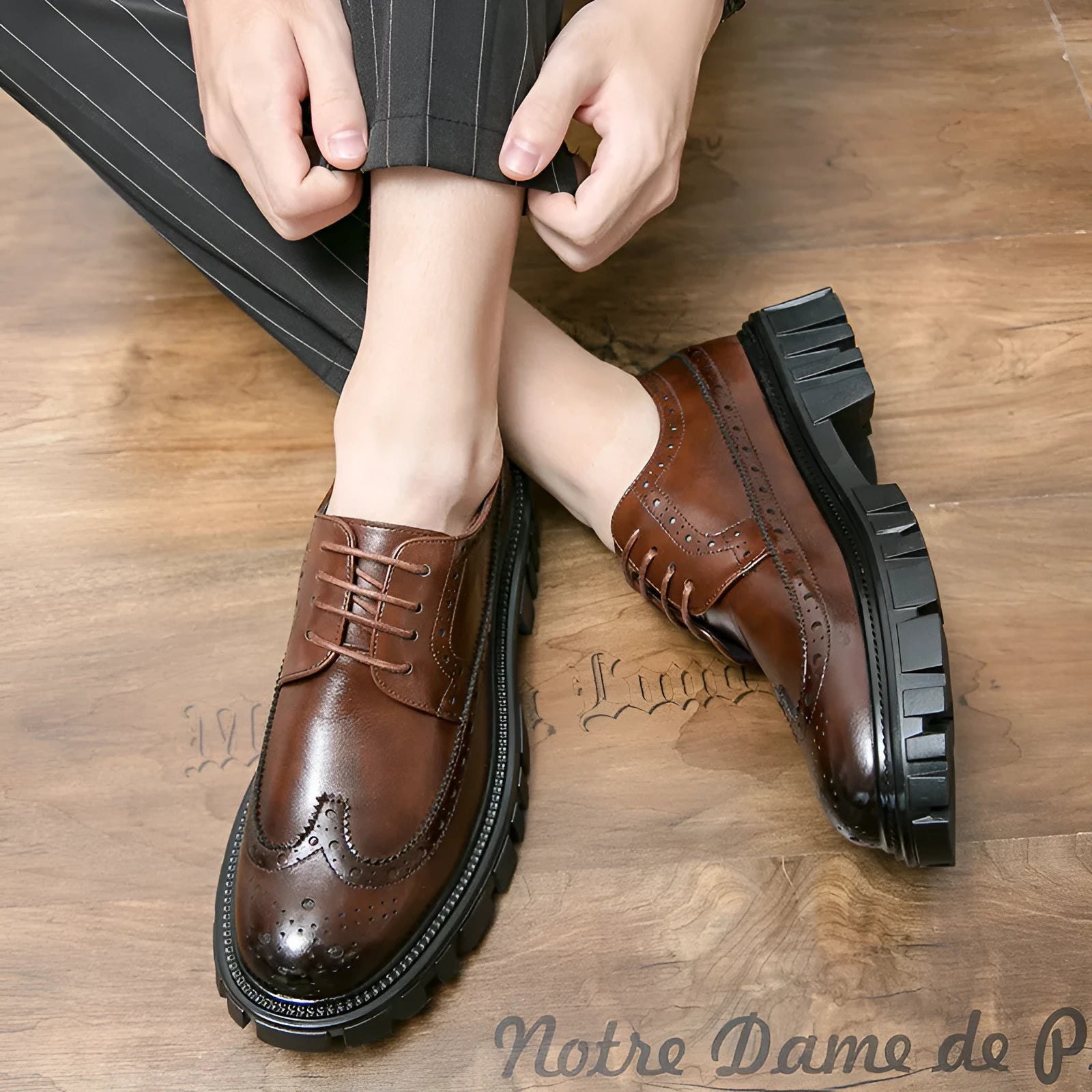 Men's black and brown artificial PU brogue shoes with round toe for business wear