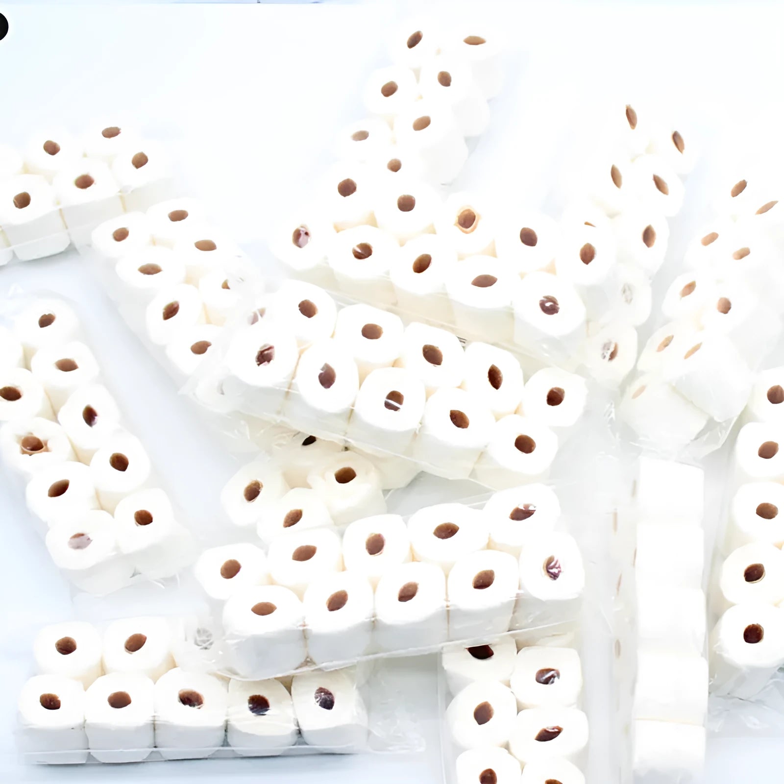 Simulated paper tissue roll model 30x15x80mm for children's dollhouse and role-play
